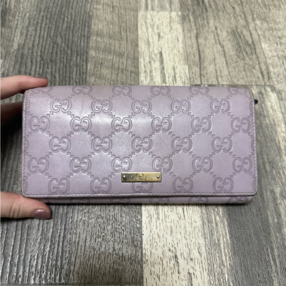 Gucci Purple Leather Wallet with Iconic Monogram